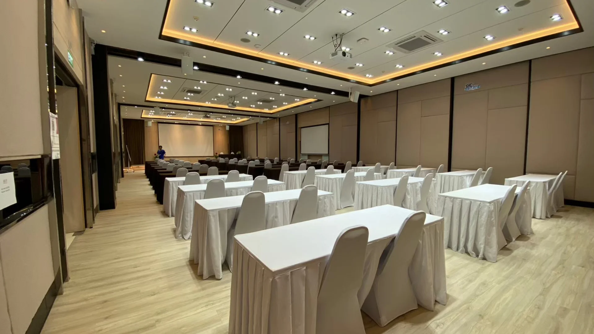 Meeting & seminar room
