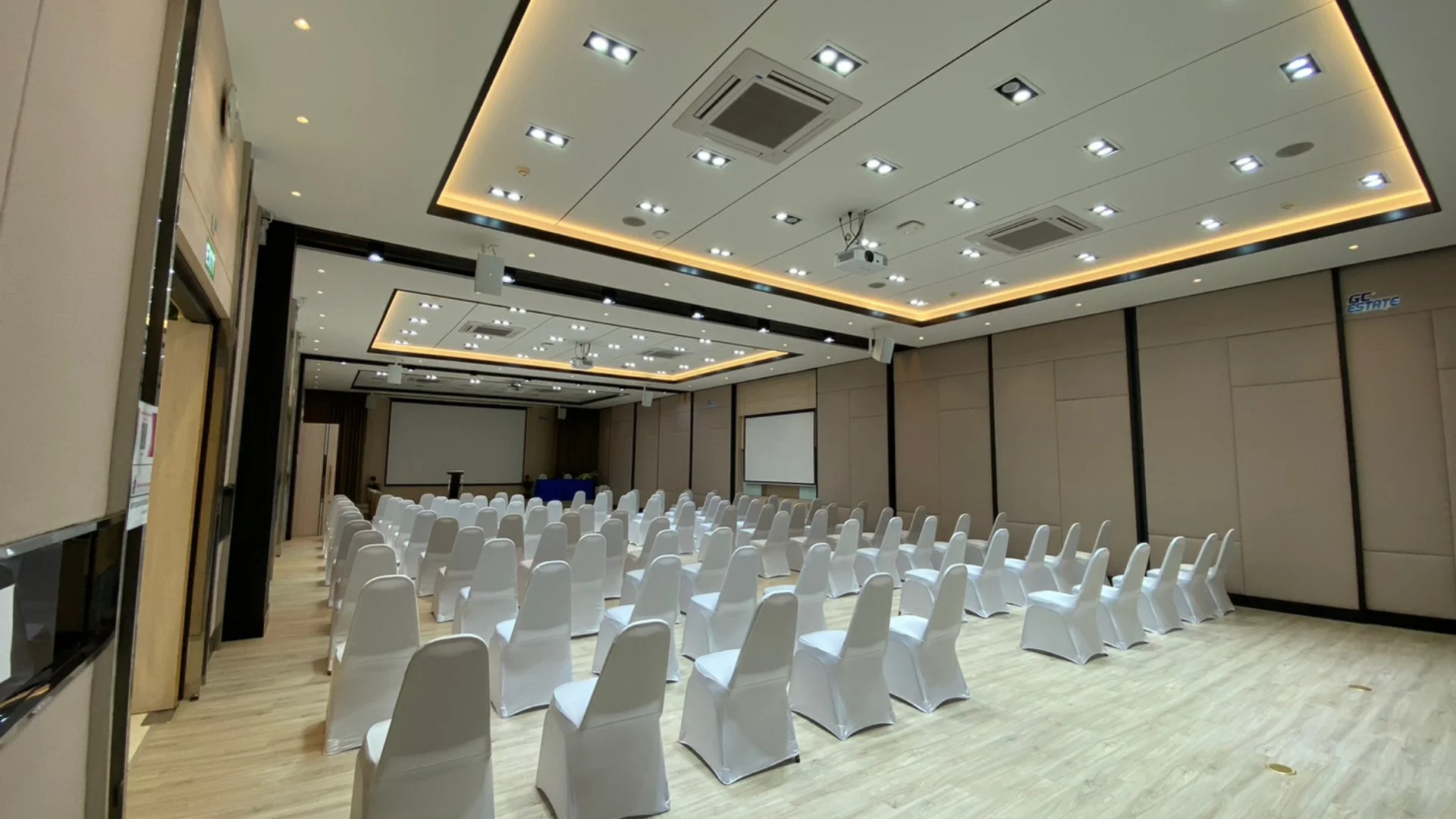 Meeting & seminar room