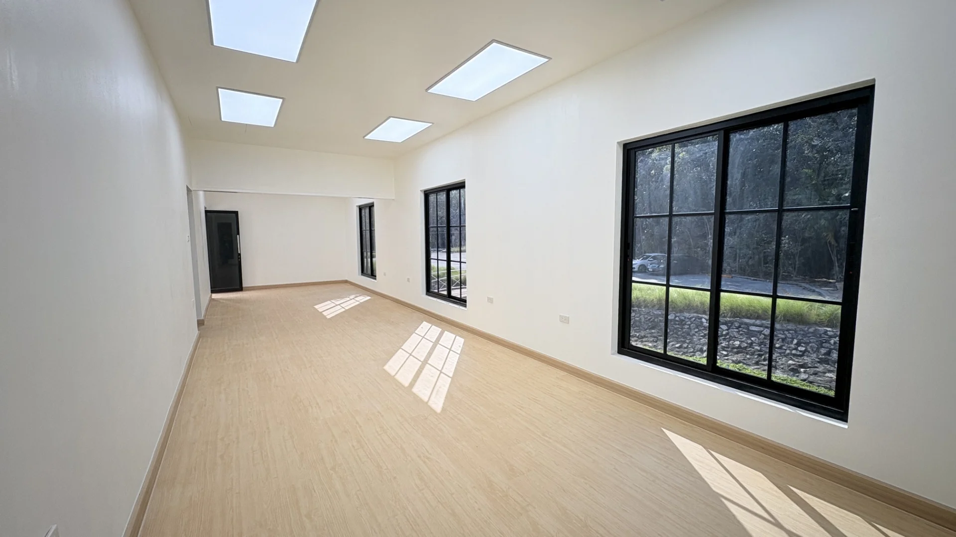 Non-Furnished Office