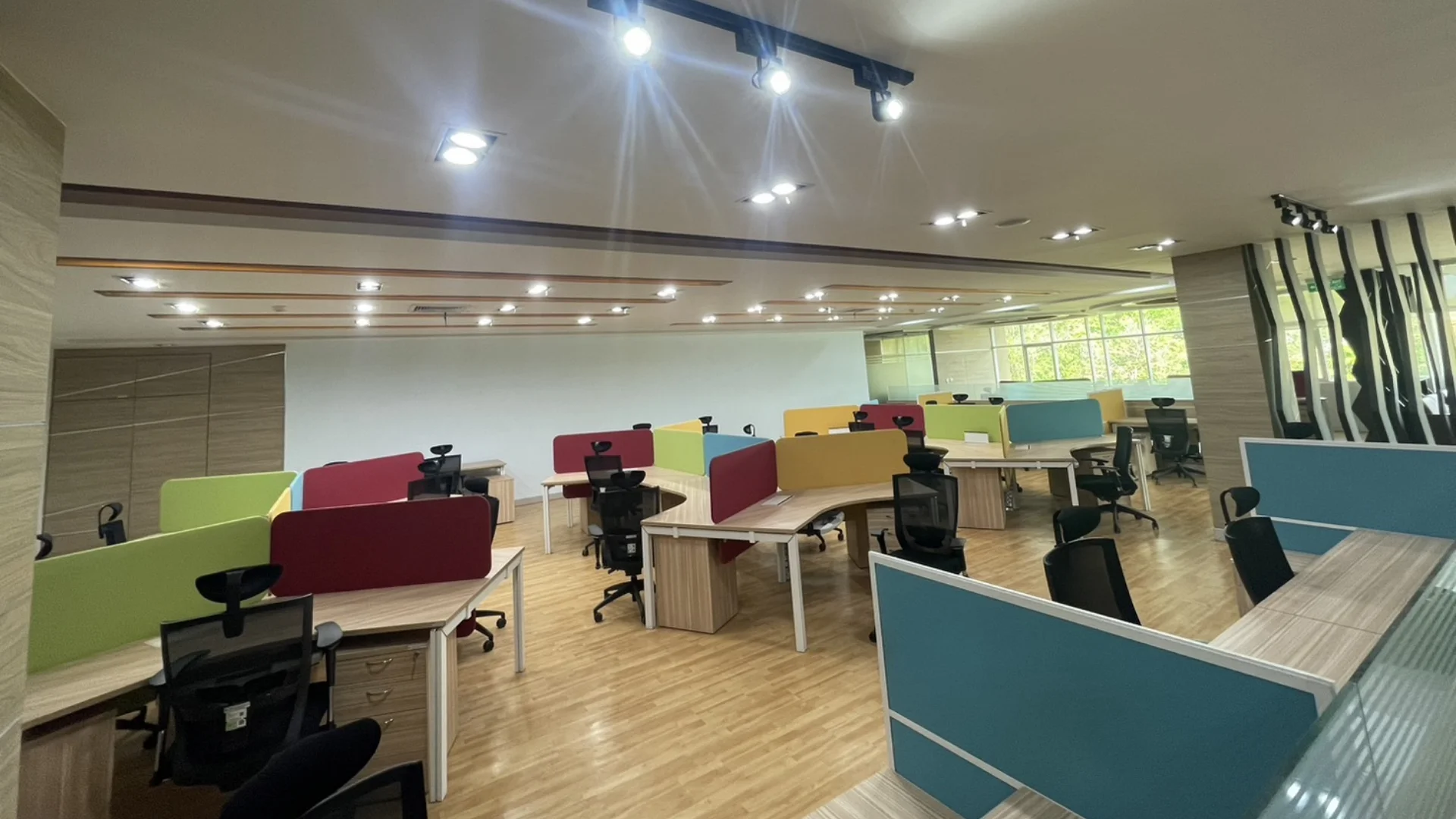 Fully Furnished Office